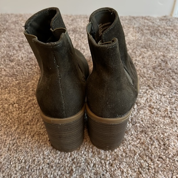 Merona Suede Booties [[Army Green]] - Picture 3 of 4